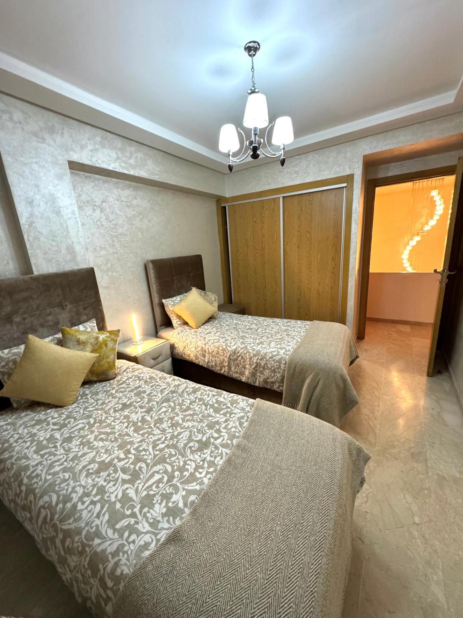 Duplex Sabah Opera - Gueliz Lägenhet Marrakesh Exteriör bild