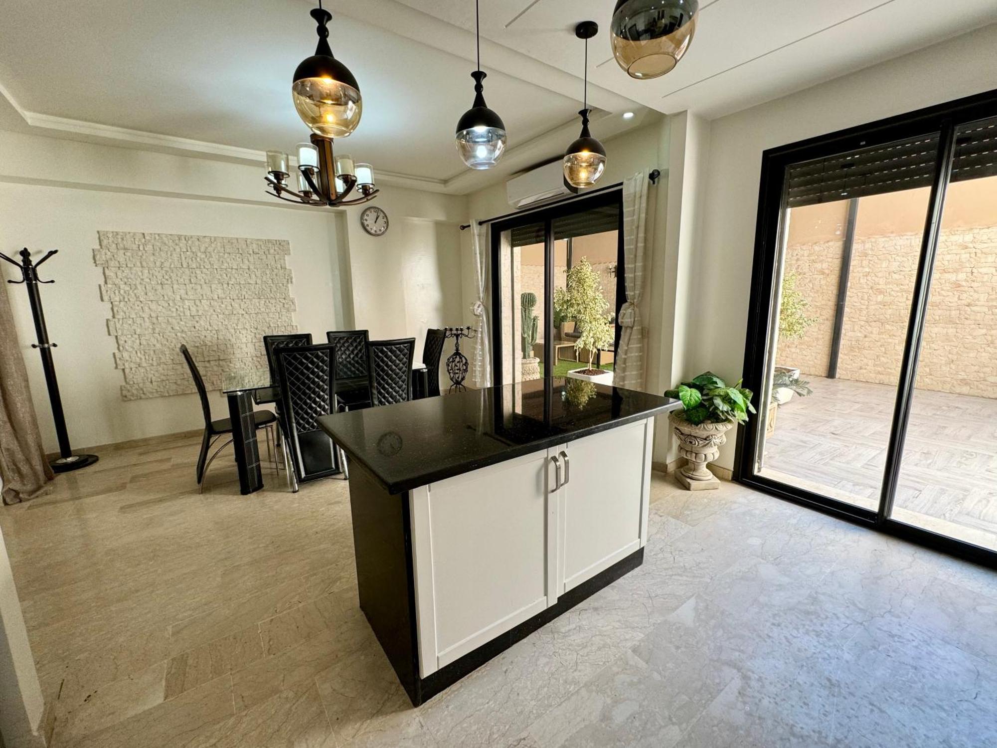 Duplex Sabah Opera - Gueliz Lägenhet Marrakesh Exteriör bild